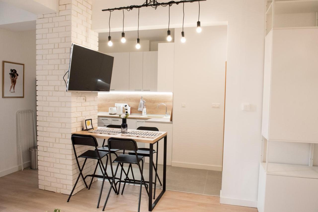 Top Center Designer Studio Apartment Sofia Esterno foto